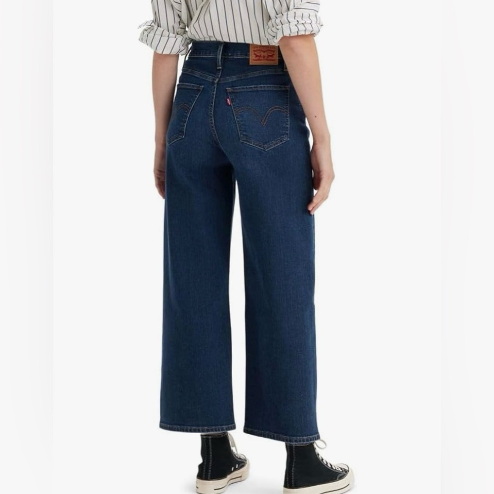 Levi’s women’s high rise wide leg jeans